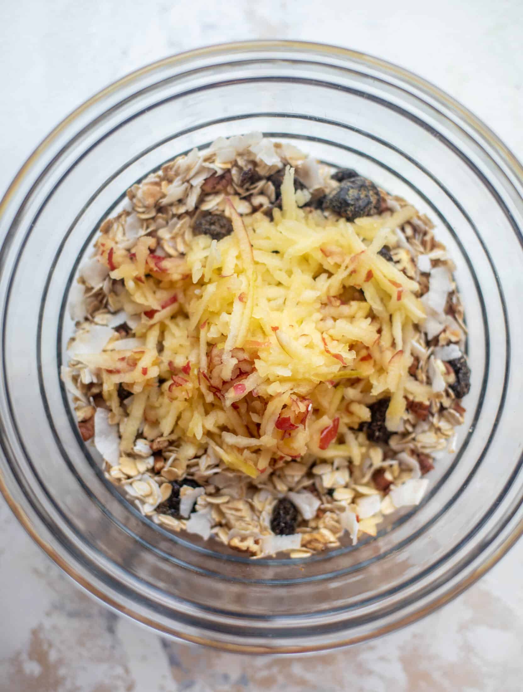 grated apple in muesli