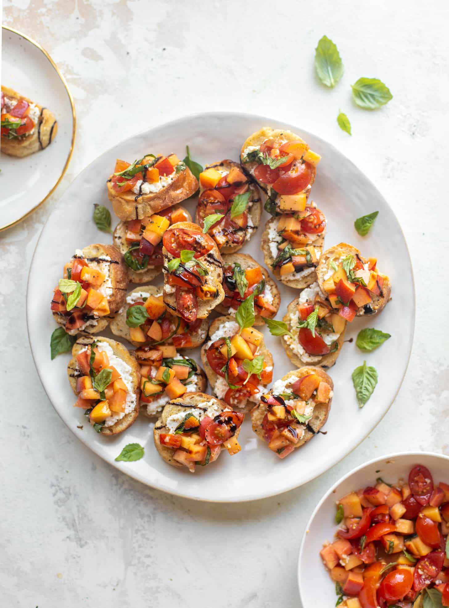 peach bruschetta