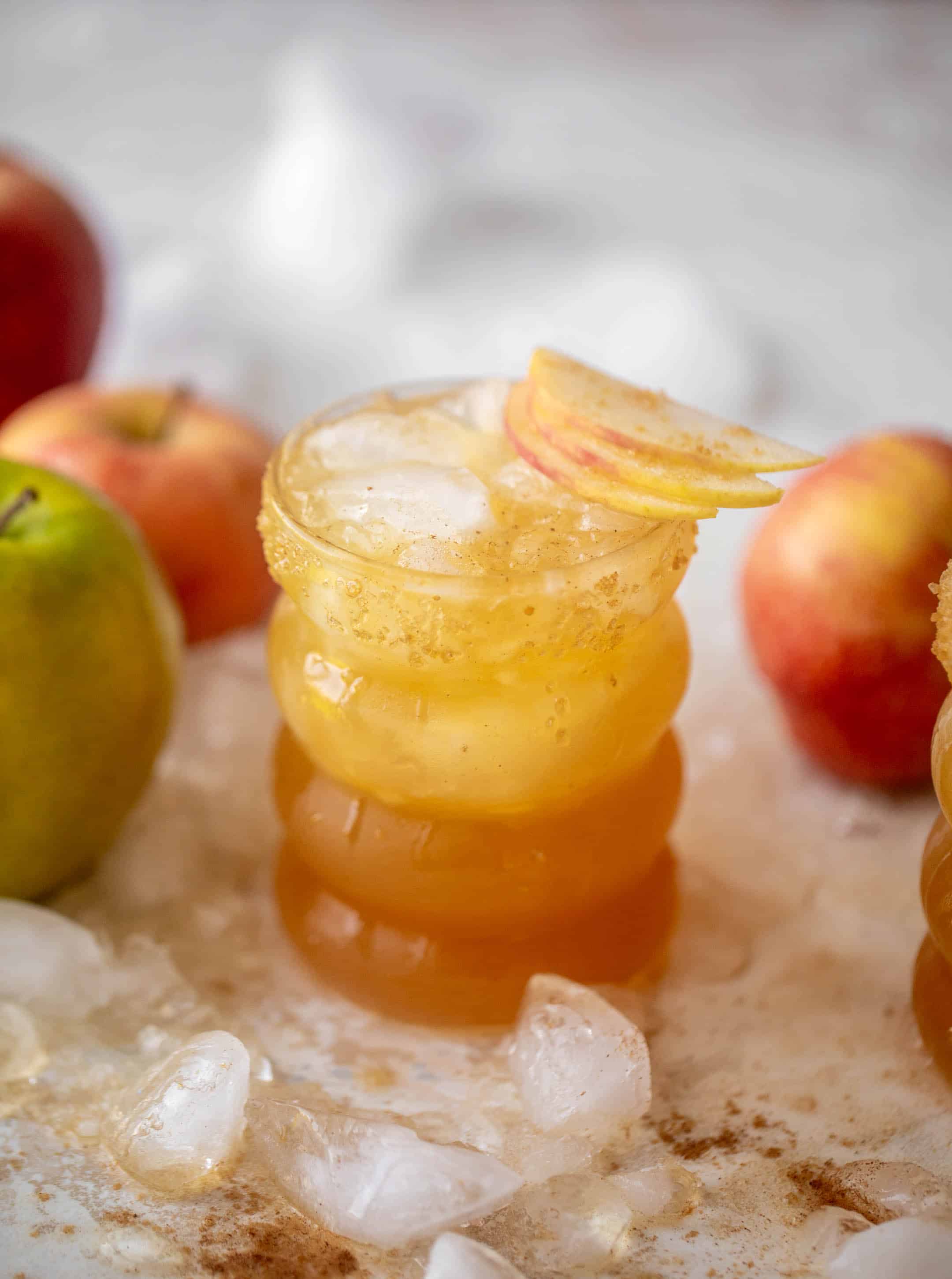 caramel cider crush cocktail