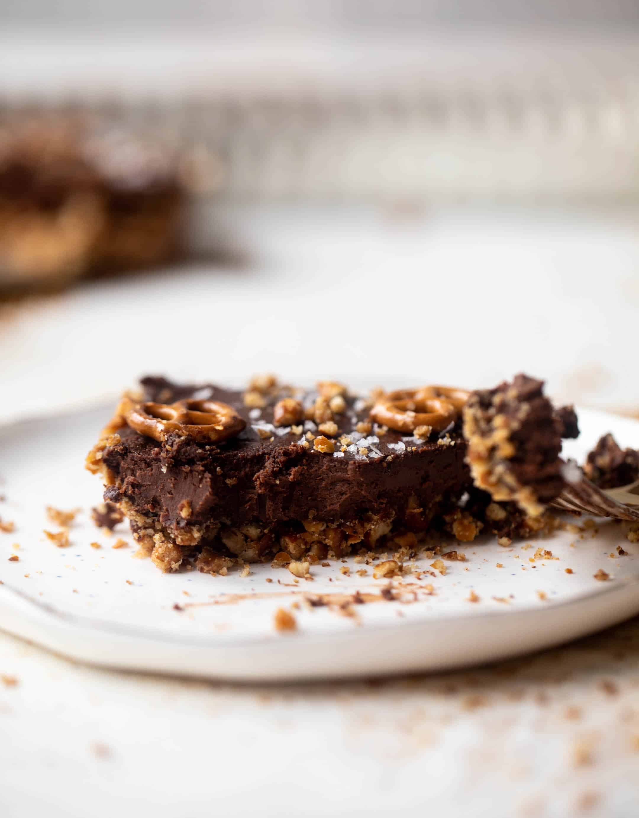 chocolate pretzel tart
