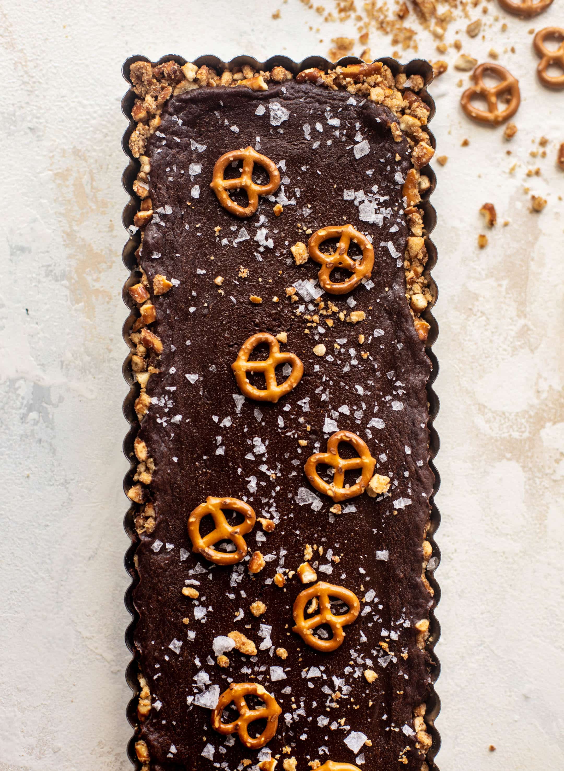 chocolate pretzel tart
