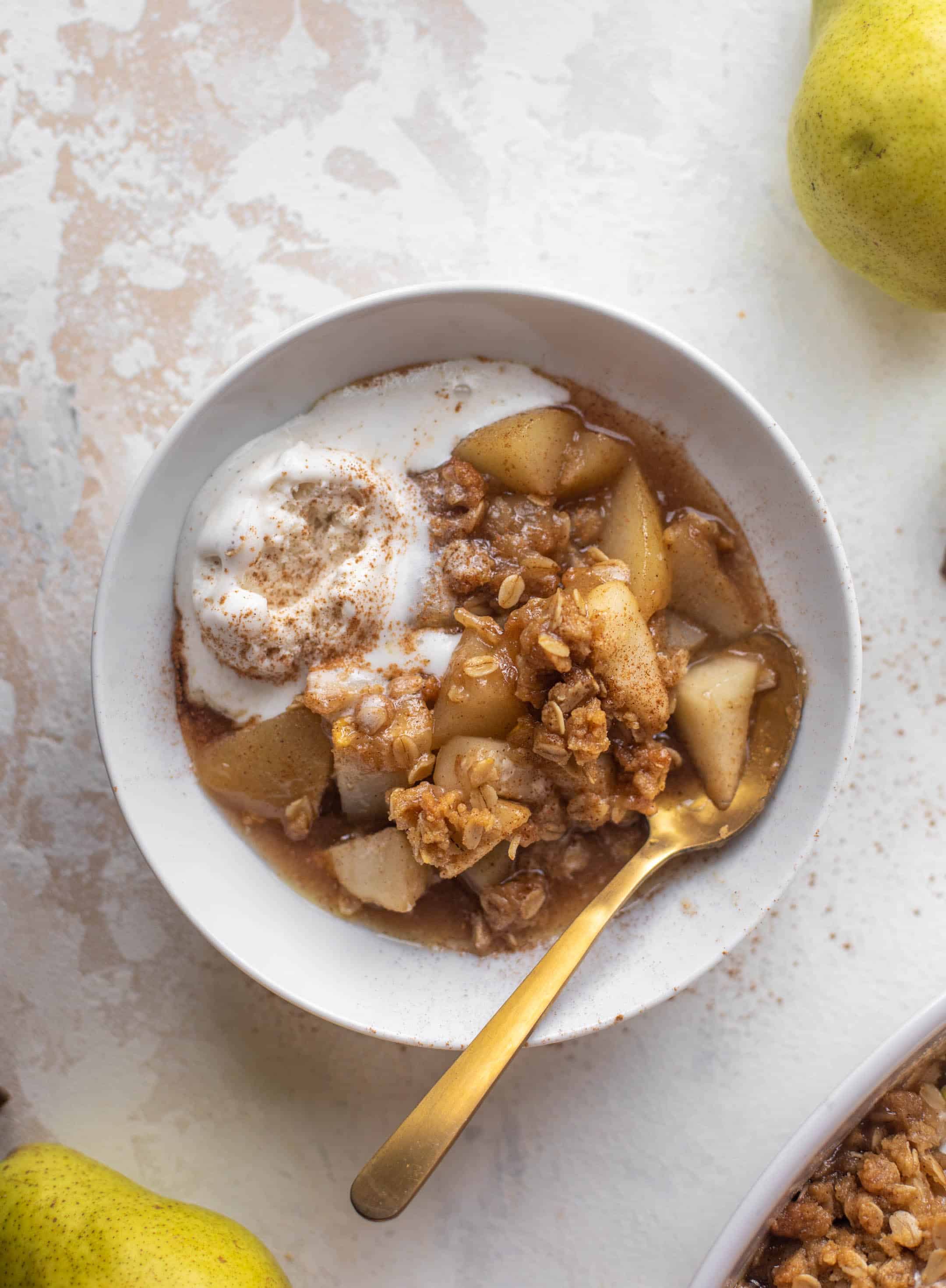 chai pear crisp