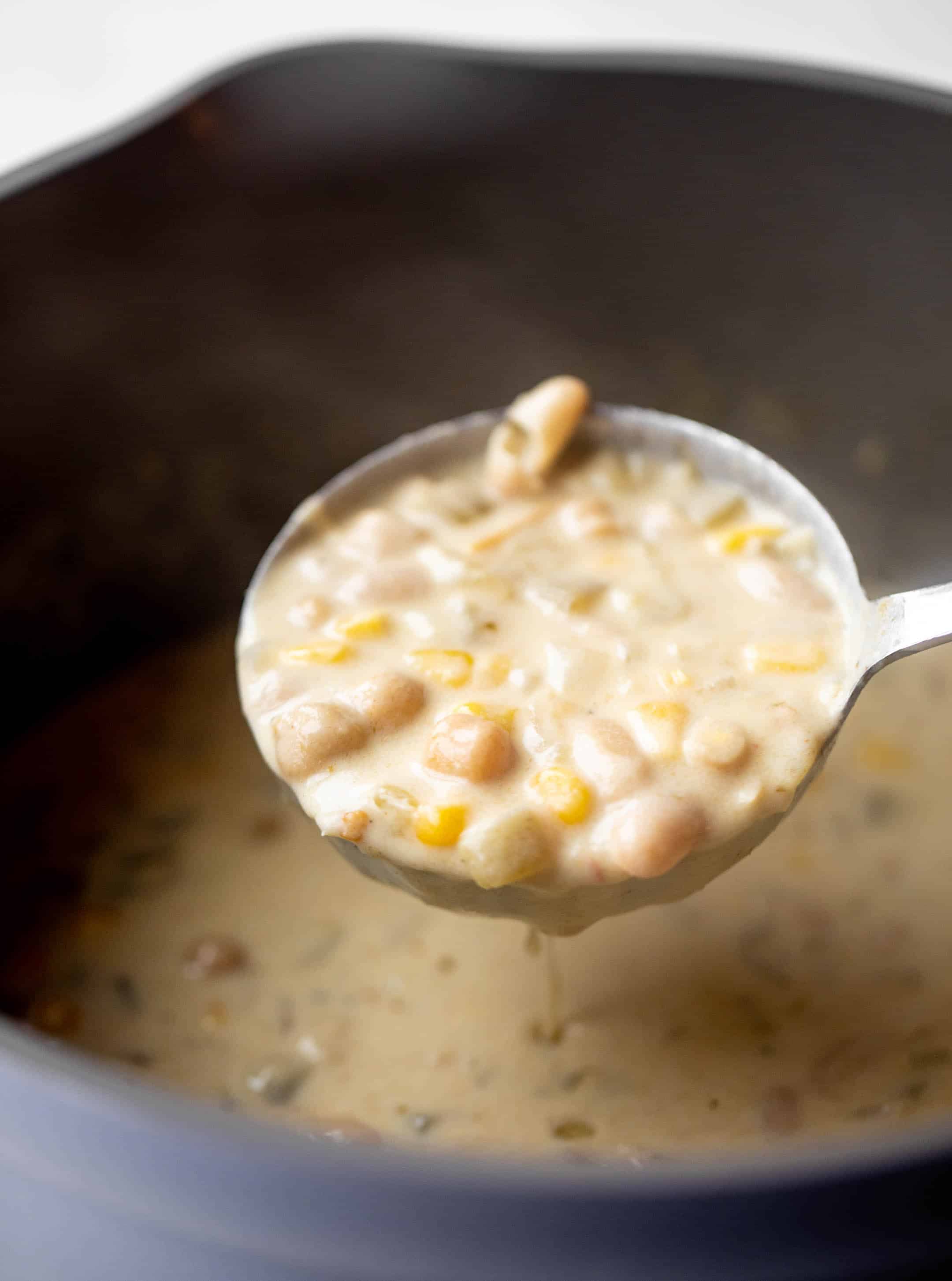 white chickpea chili