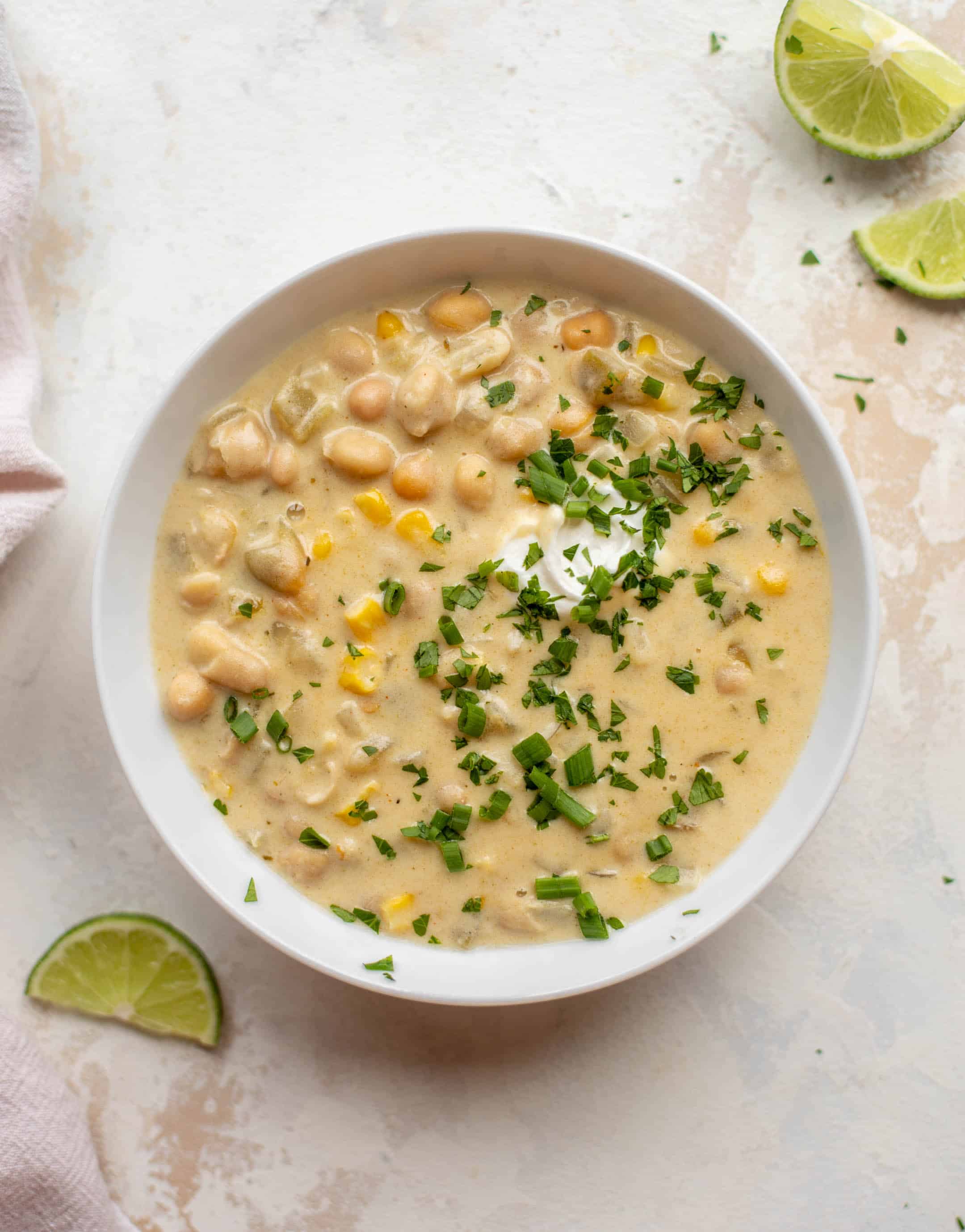 white chickpea chili