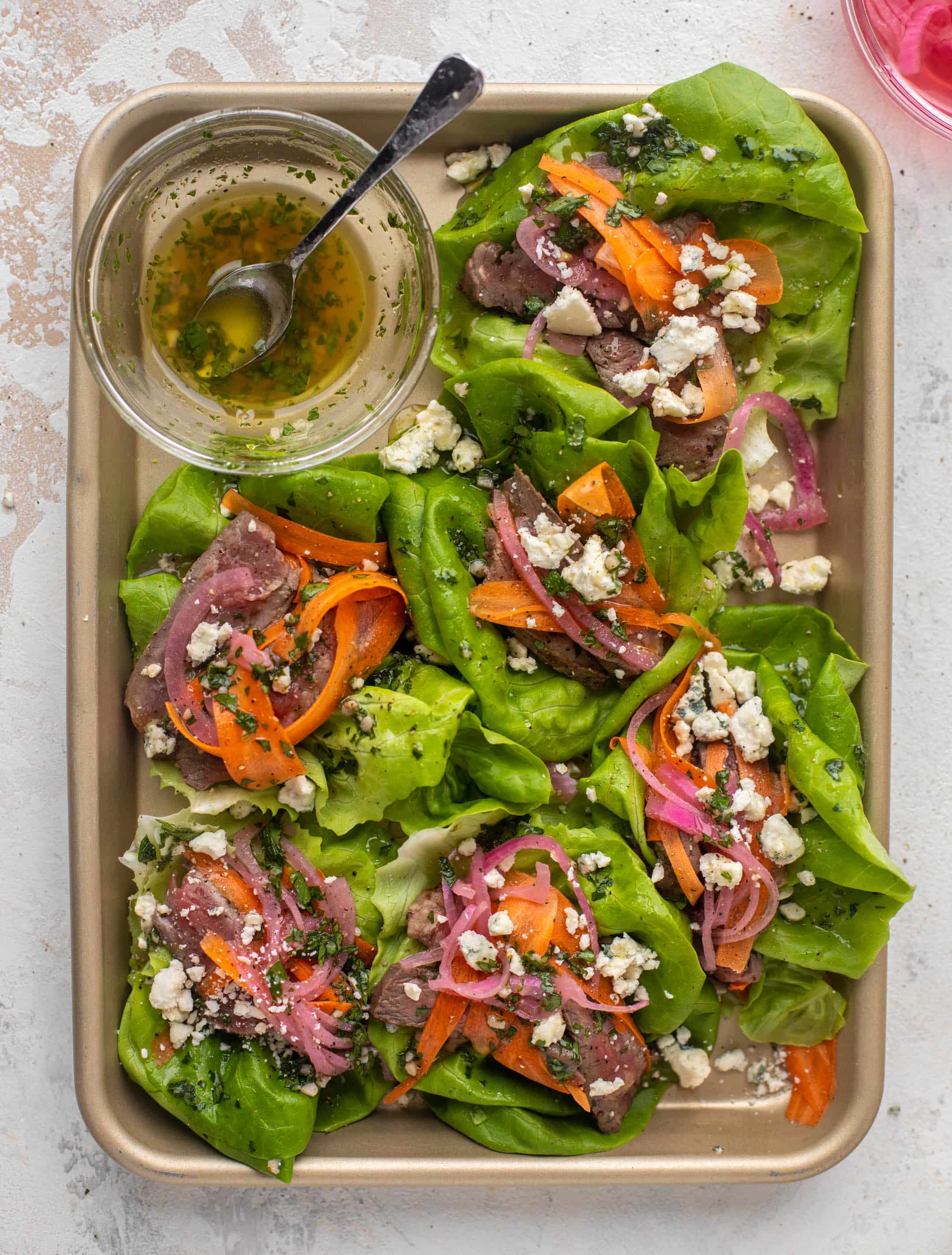 gorgonzola steak lettuce wraps