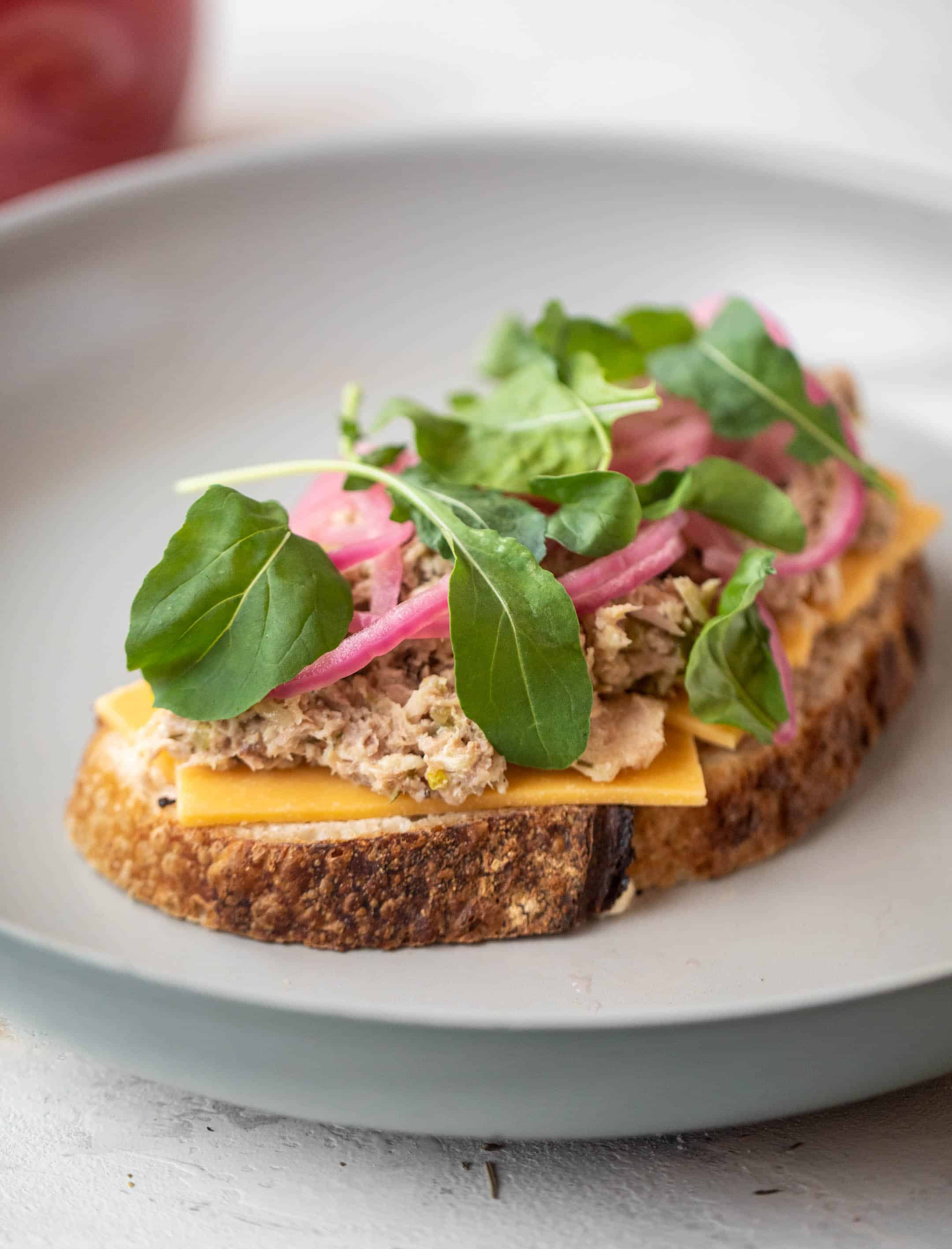 sharp cheddar tuna melts