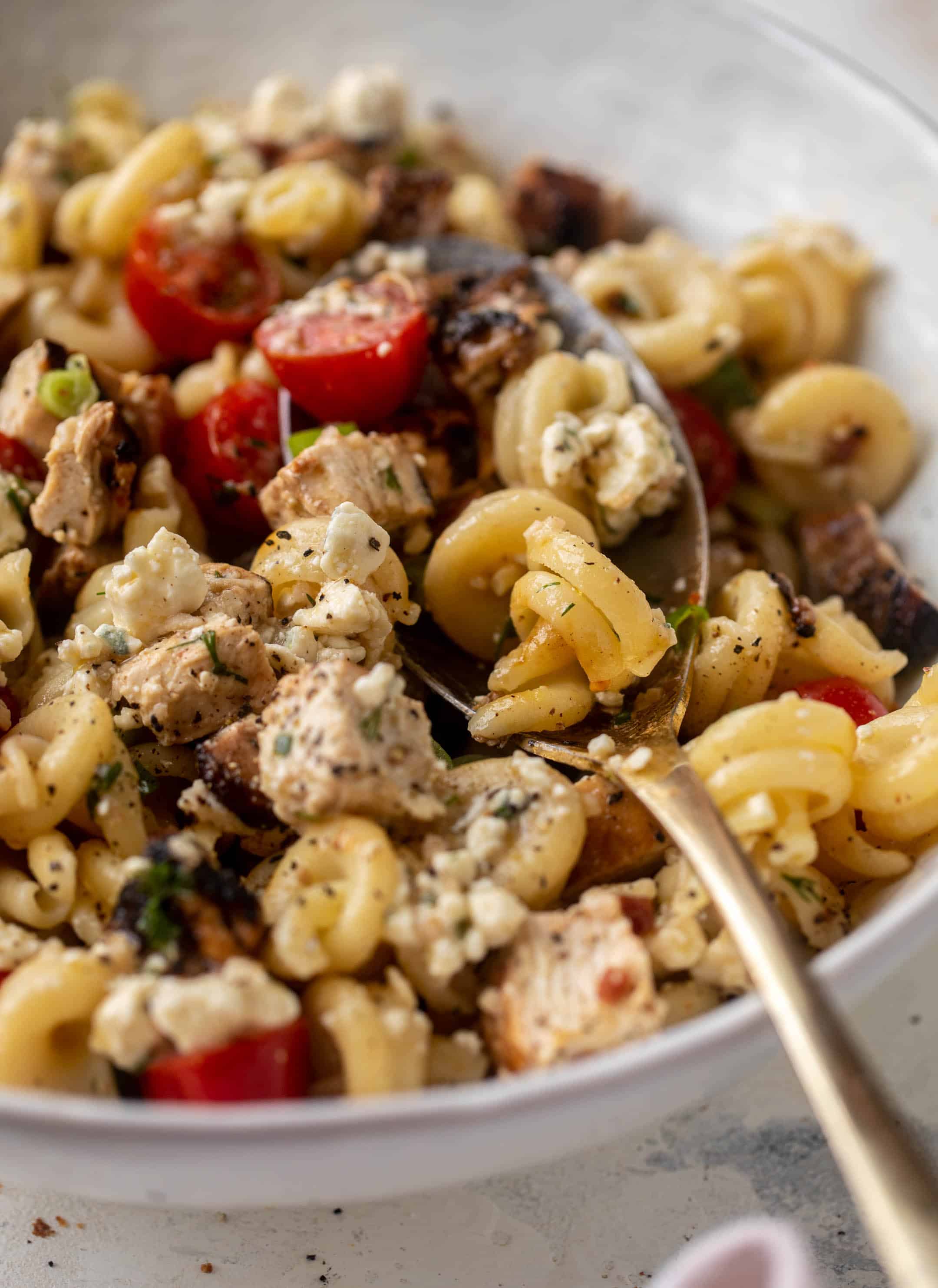grilled chicken pasta salad with gorgonzola vinaigrette