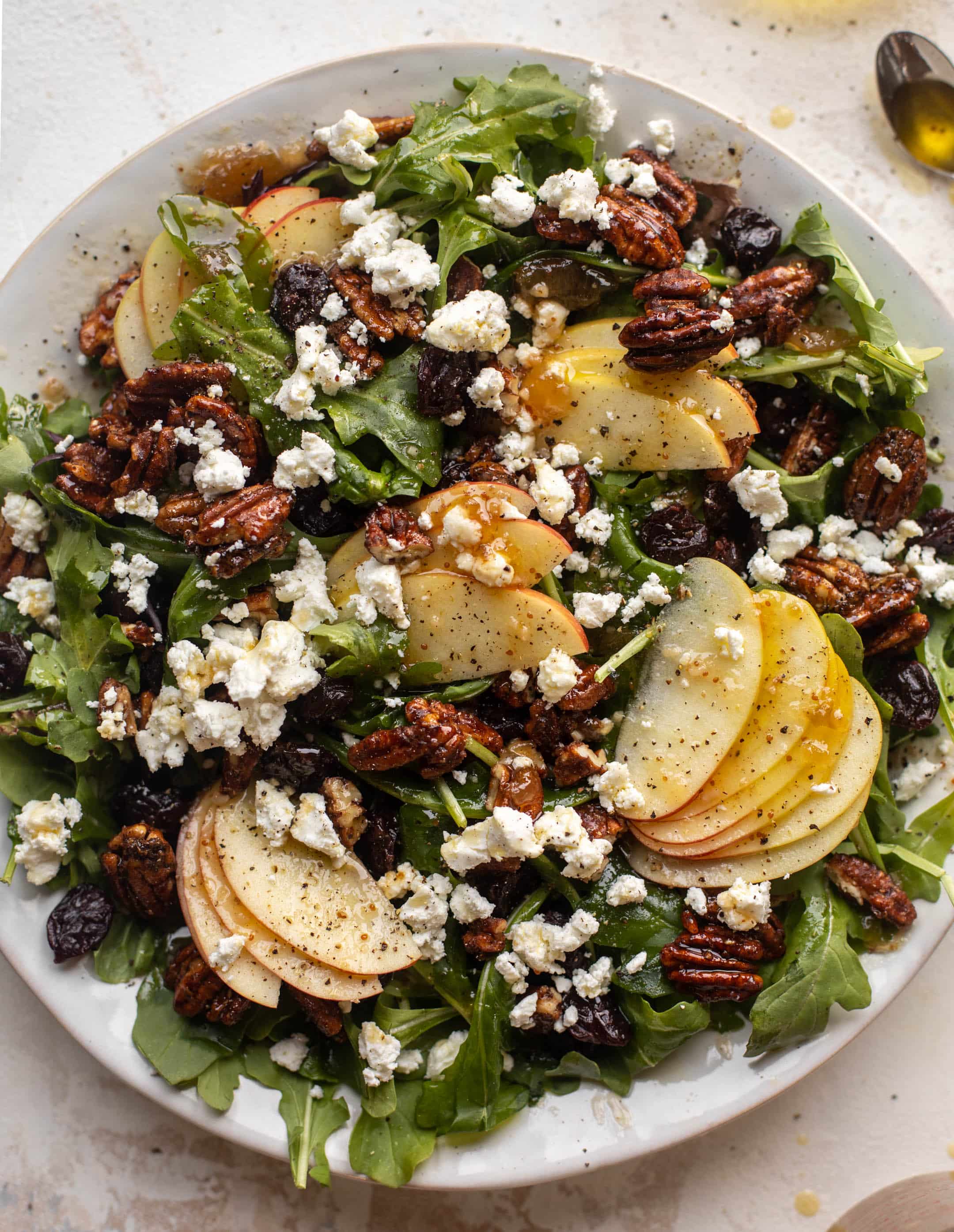 autumn arugula salad