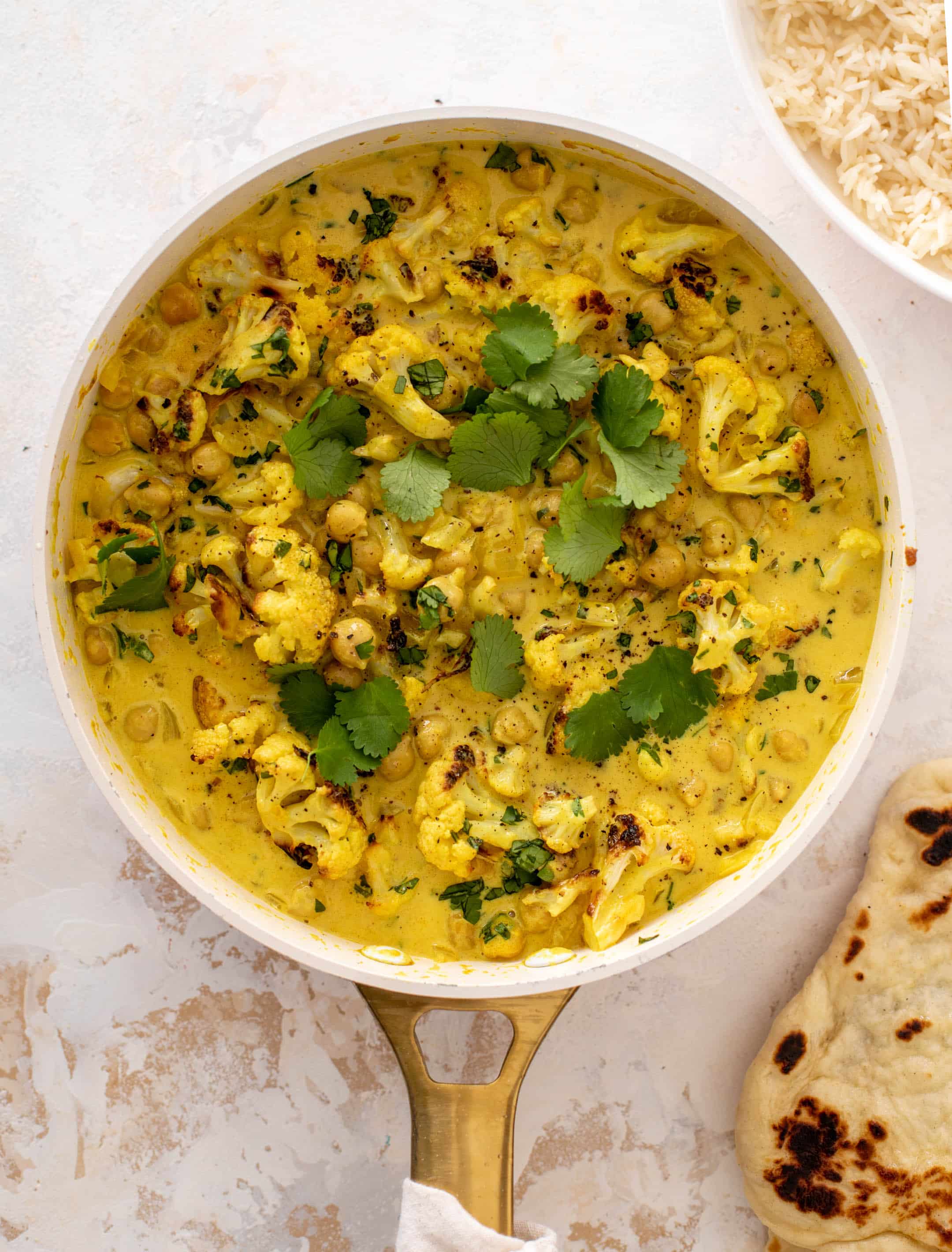 cozy cauliflower chickpea curry