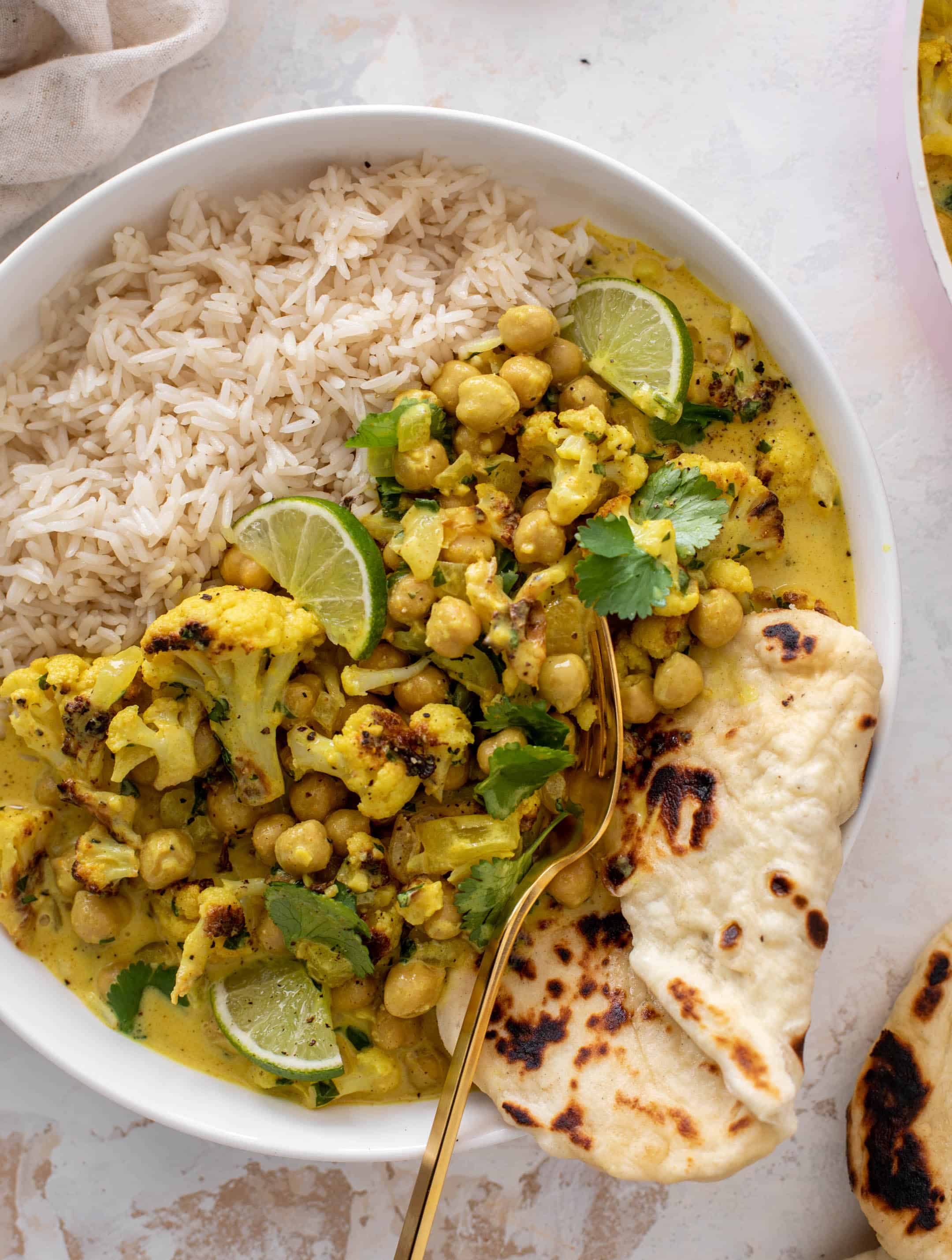 cozy cauliflower chickpea curry