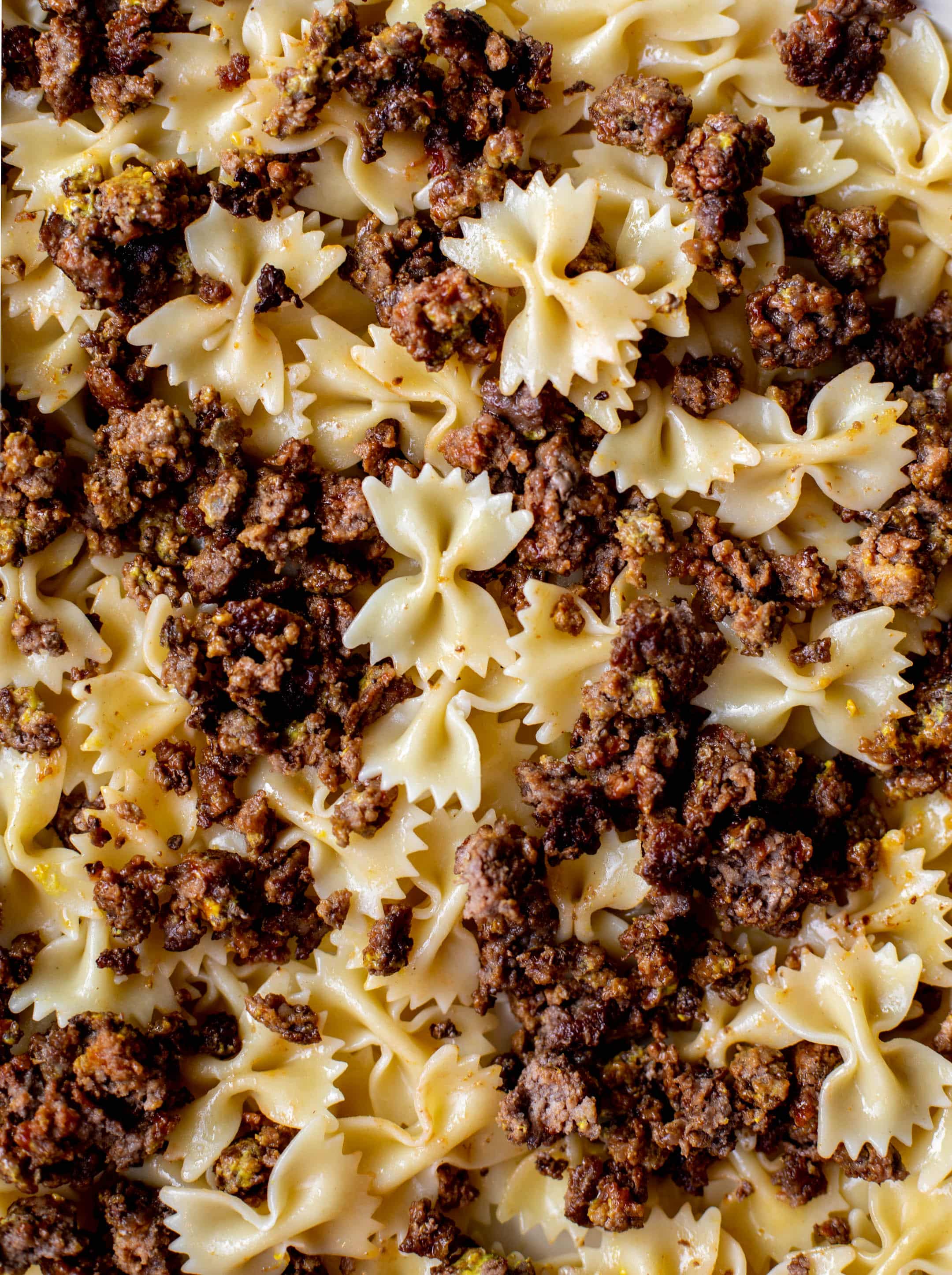 sheet pan cheeseburger pasta