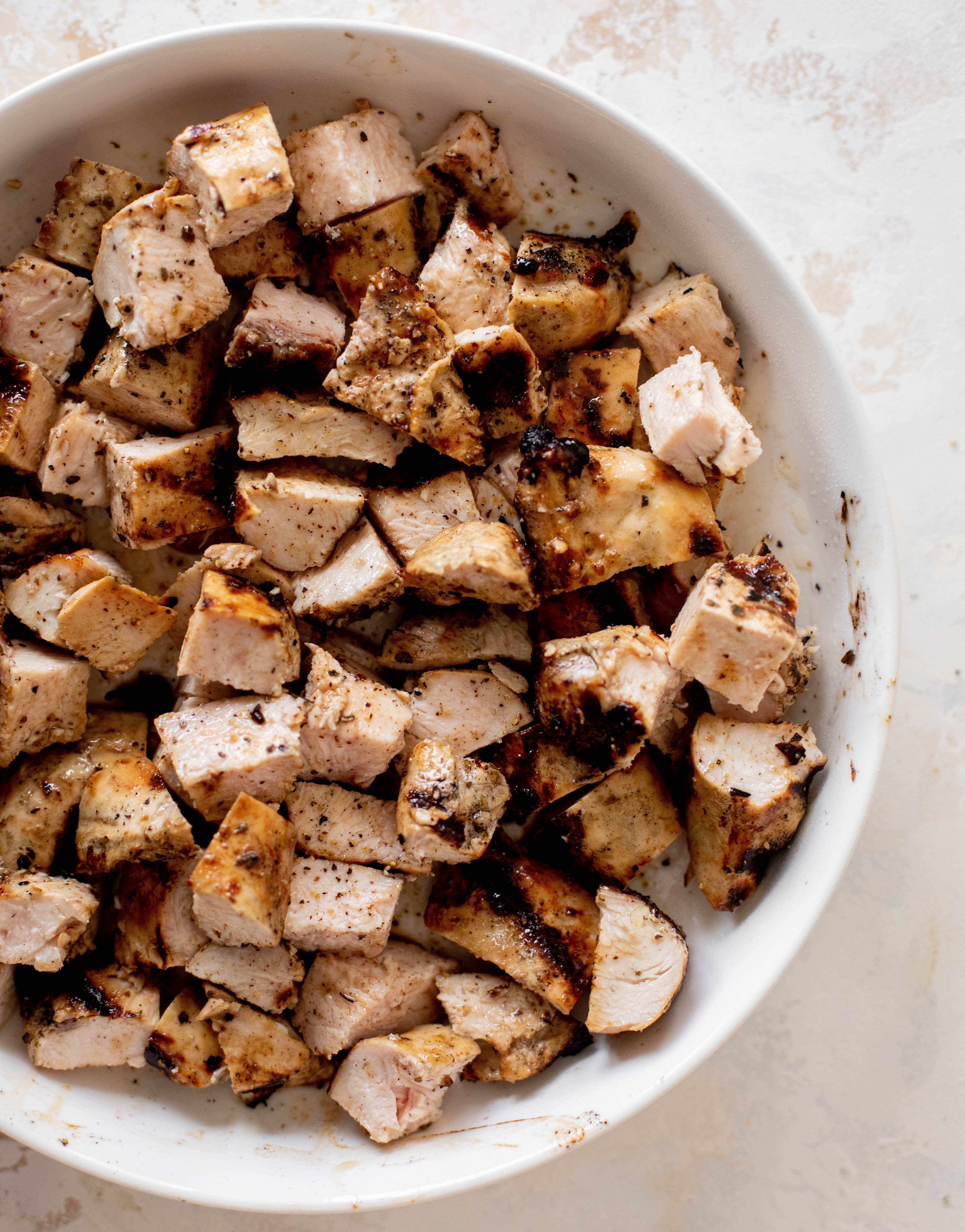 grilled chicken caprese lunch bowl