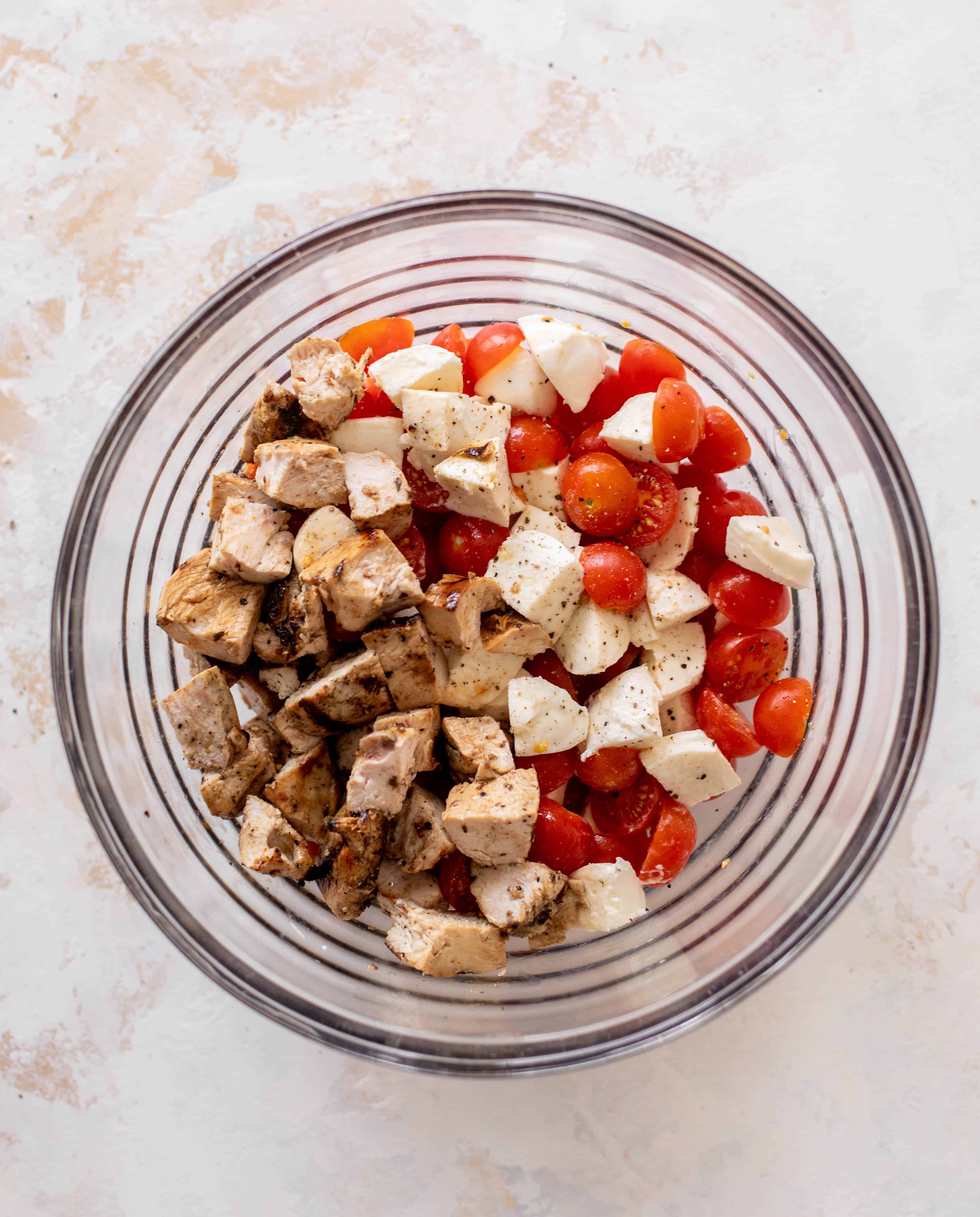 grilled chicken caprese lunch bowl