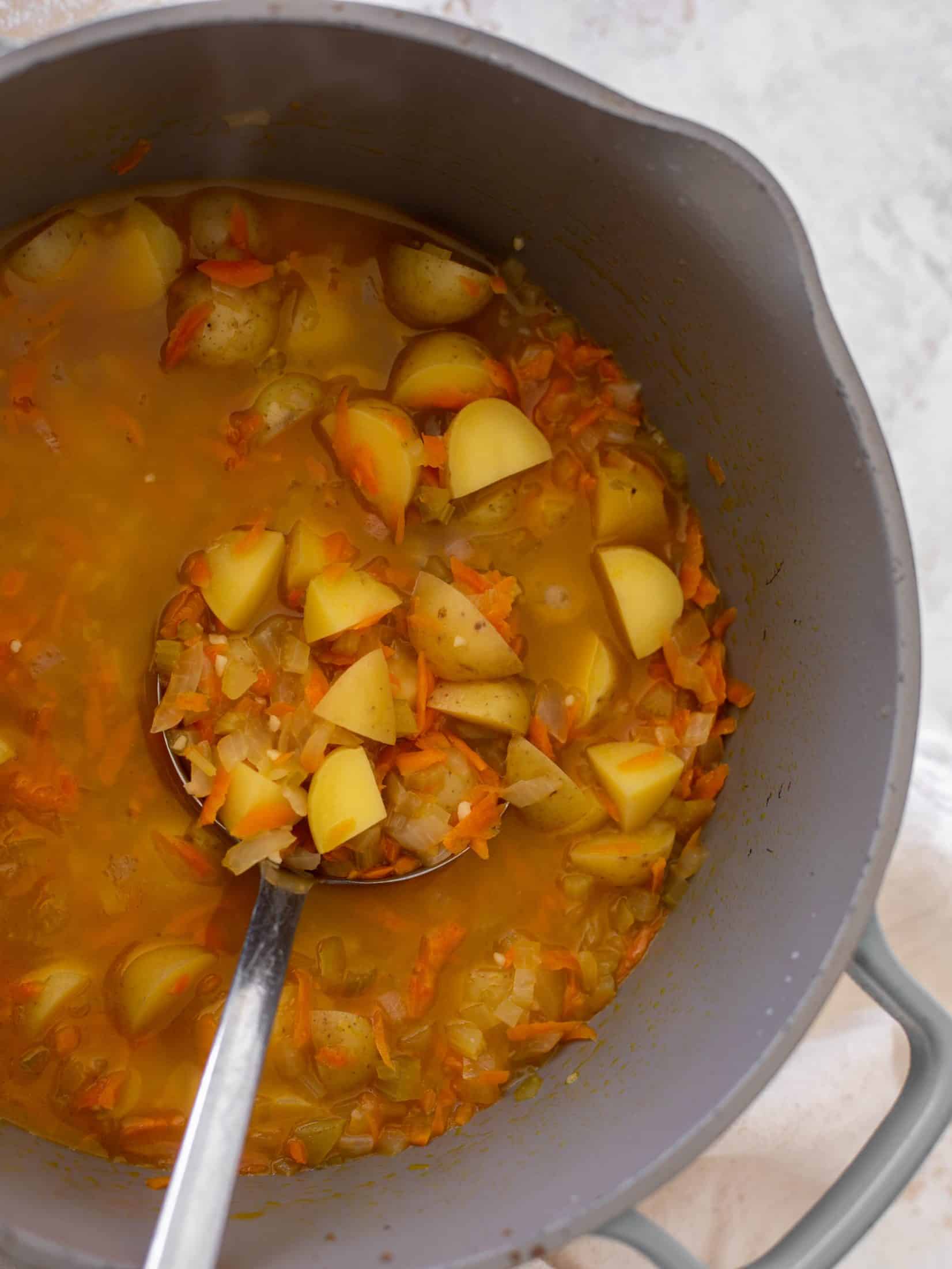 our favorite cheeseburger soup