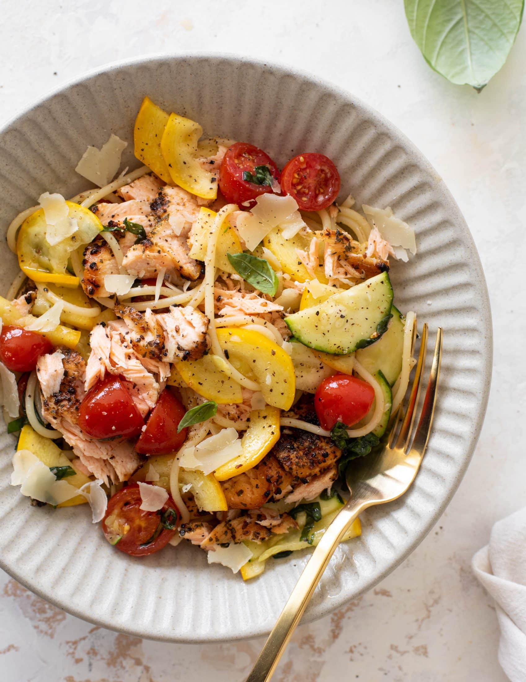 summer salmon spaghetti