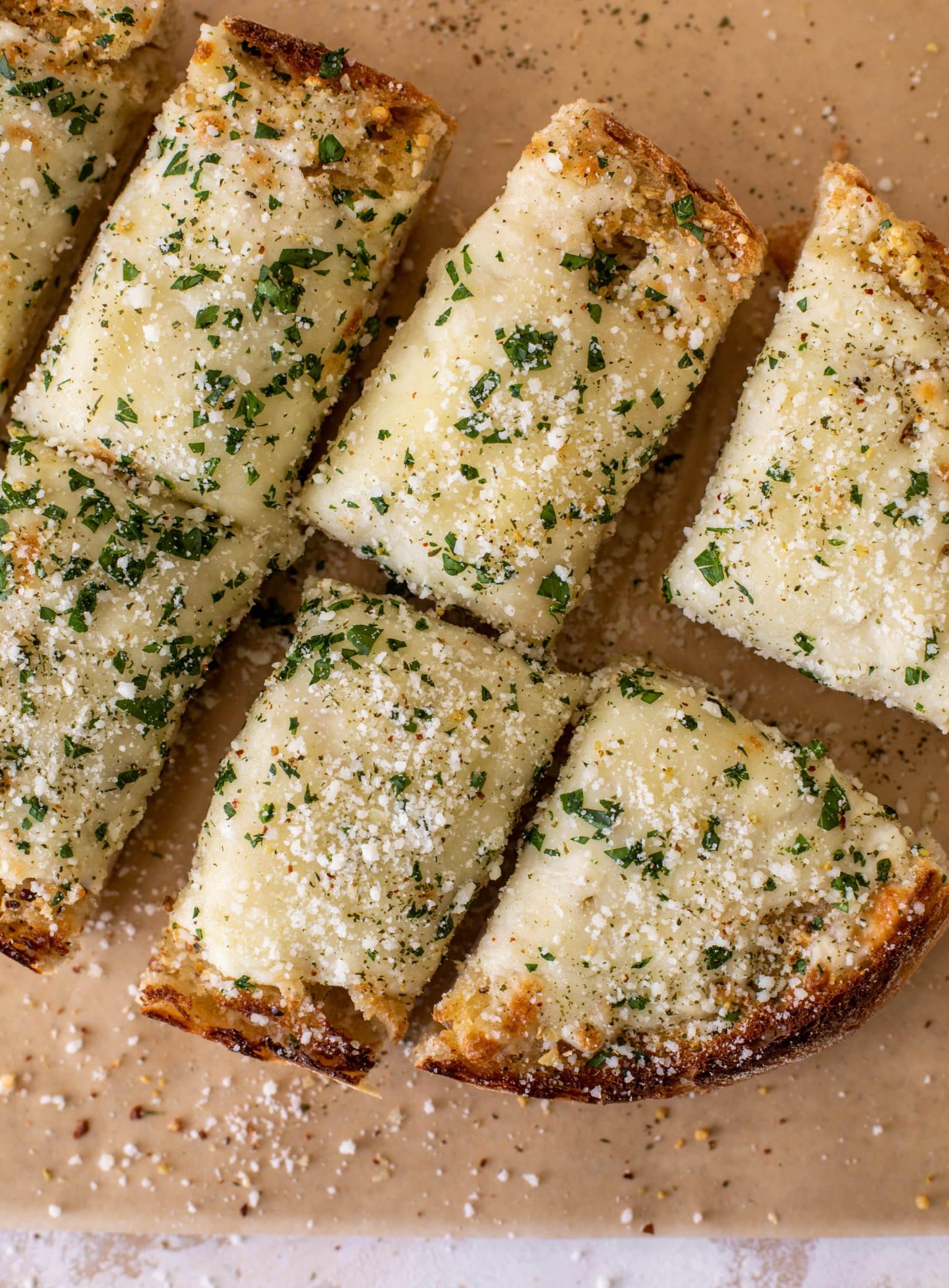 cheesy spicy garlic bread