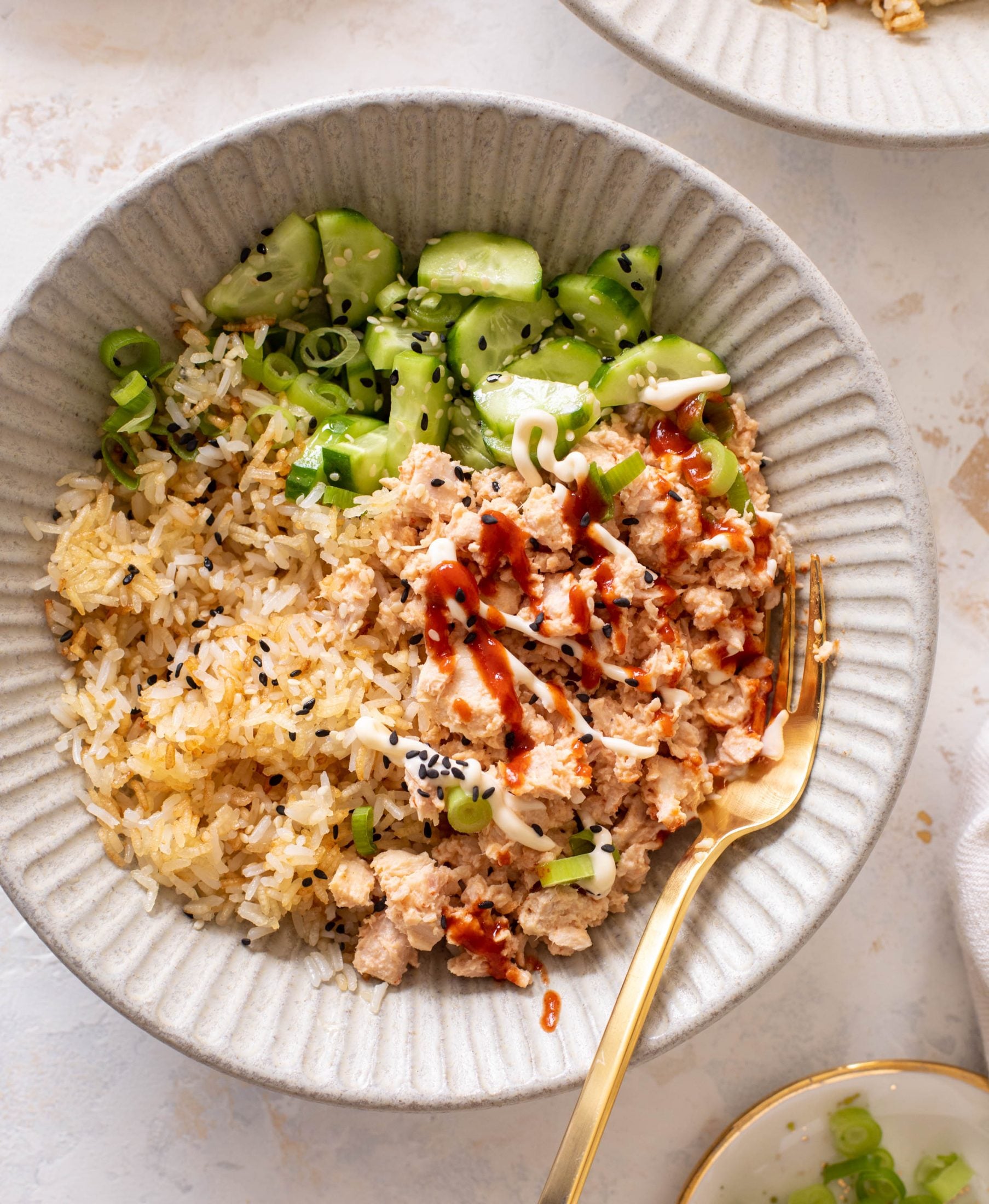 spicy tuna bowl with crispy rice