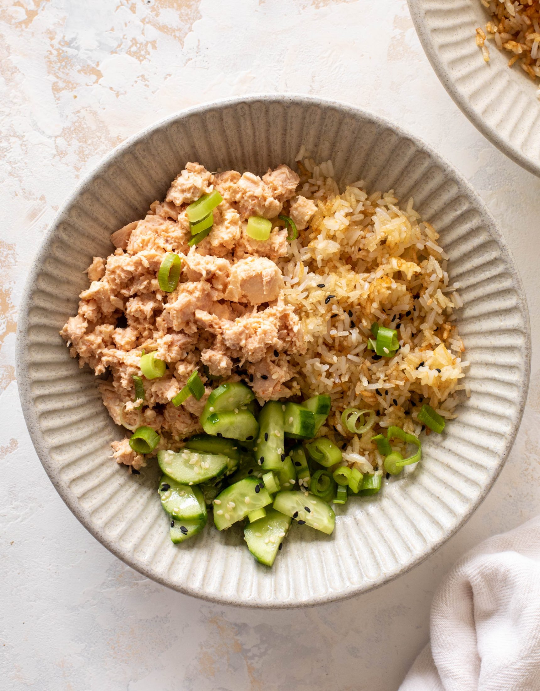 spicy tuna bowl with crispy rice