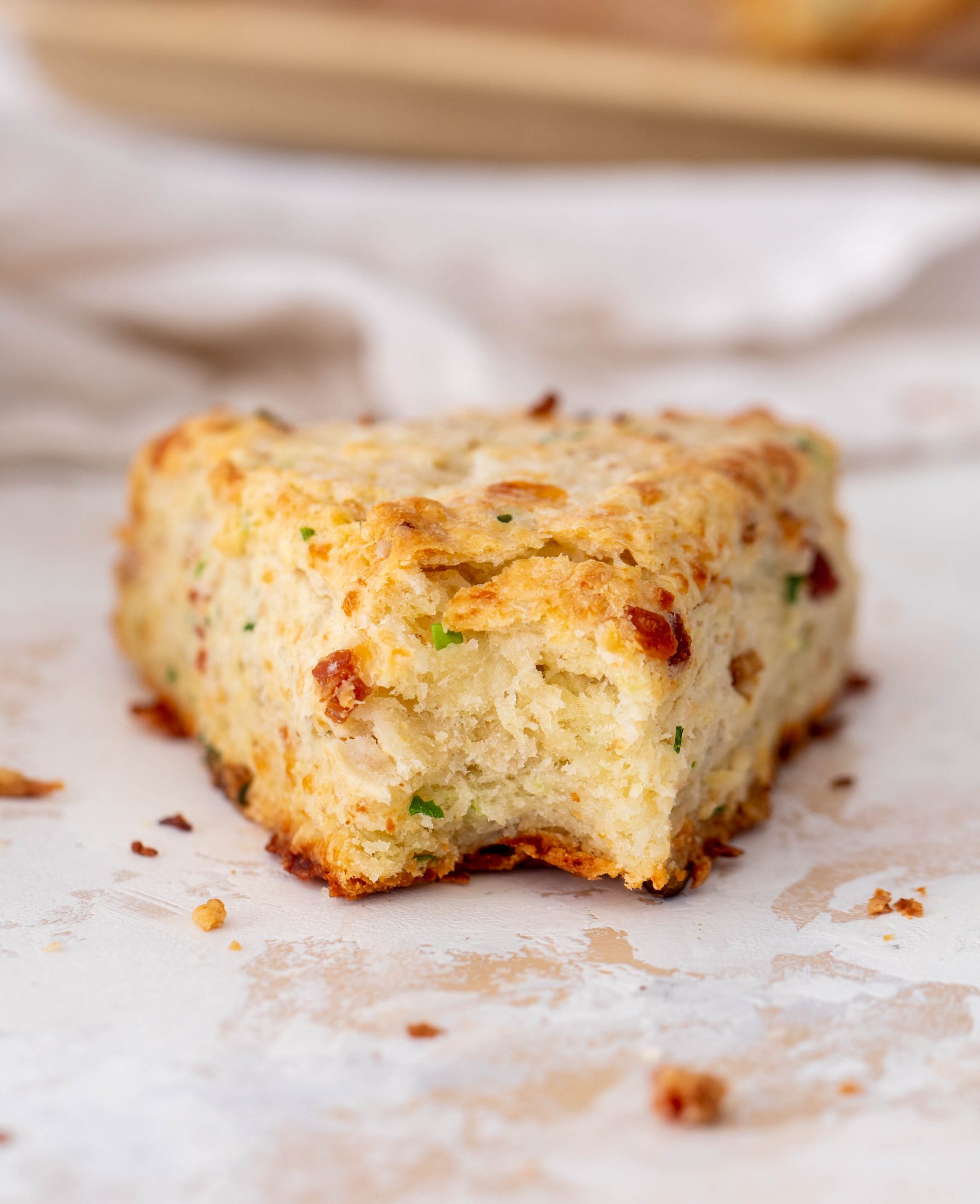 cheddar scallion bacon scones